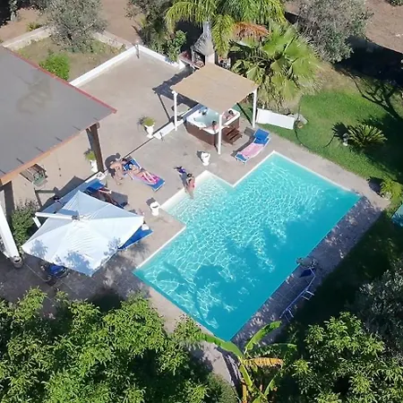 Luisa Con Piscina E Vasca Idromassaggio Vicino Otranto *