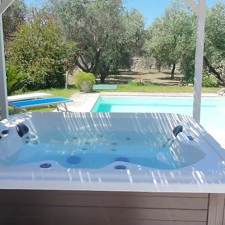 Luisa Con Piscina E Vasca Idromassaggio Vicino Otranto 카르피냐노 살렌티노