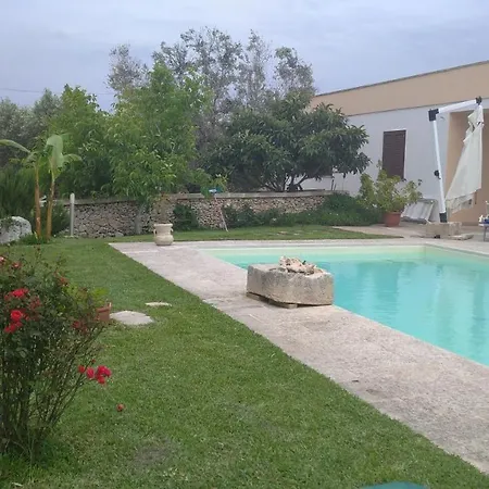 Βίλα Luisa Con Piscina E Vasca Idromassaggio Vicino Otranto