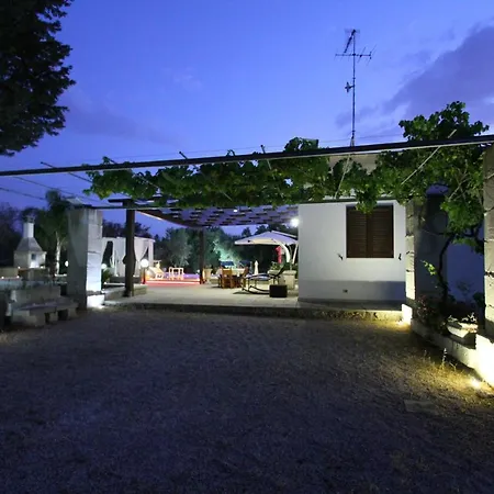 Luisa Con Piscina E Vasca Idromassaggio Vicino Otranto Willa Carpignano Salentino
