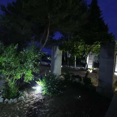 Luisa Con Piscina E Vasca Idromassaggio Vicino Otranto